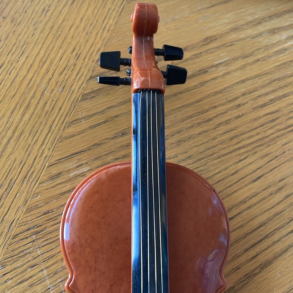 Toy Violin 11 Inches Long - Picture 2 of 4